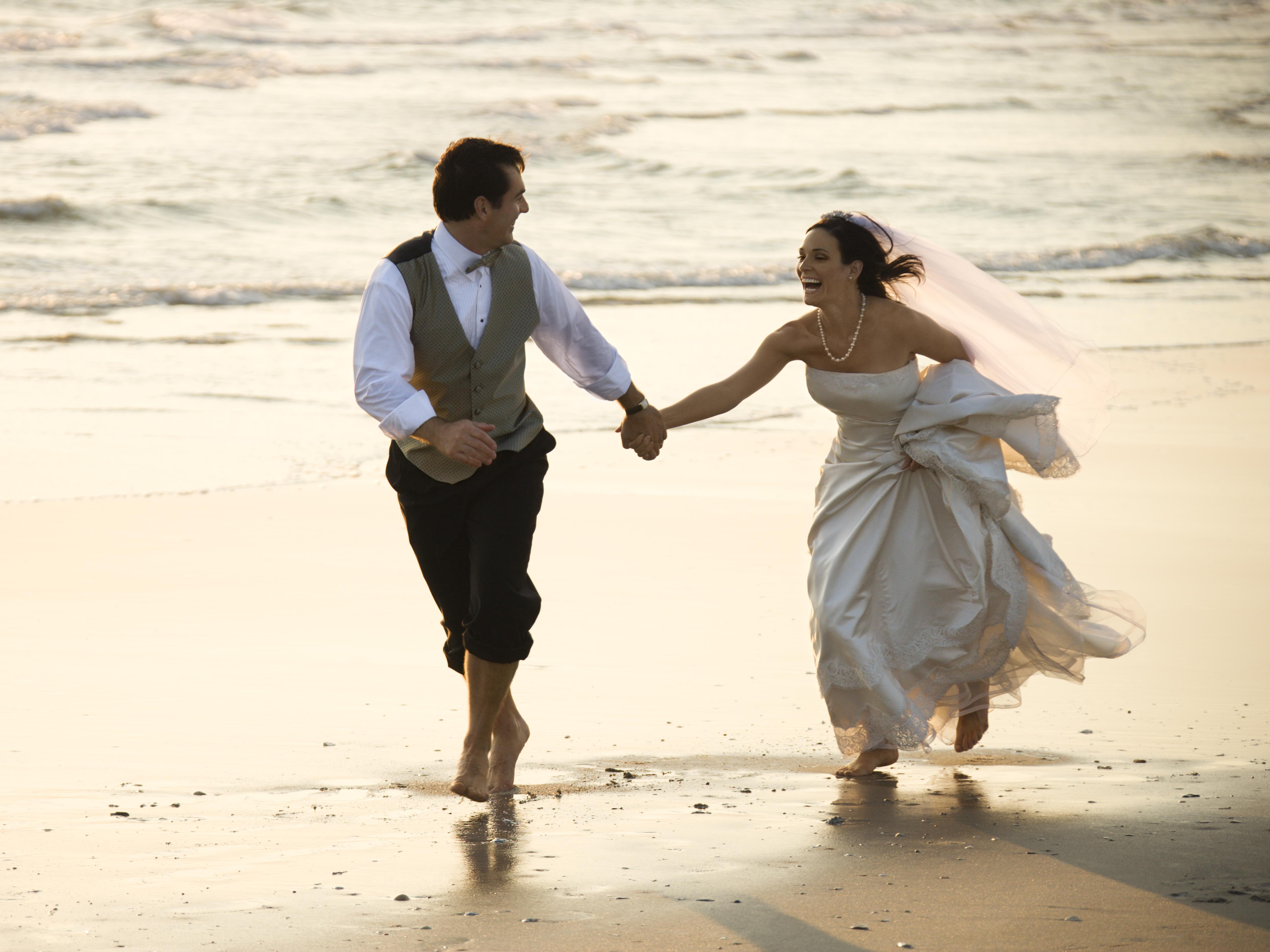 Pezula Nature Retreat Knysna Bagian luar foto A newly married couple
