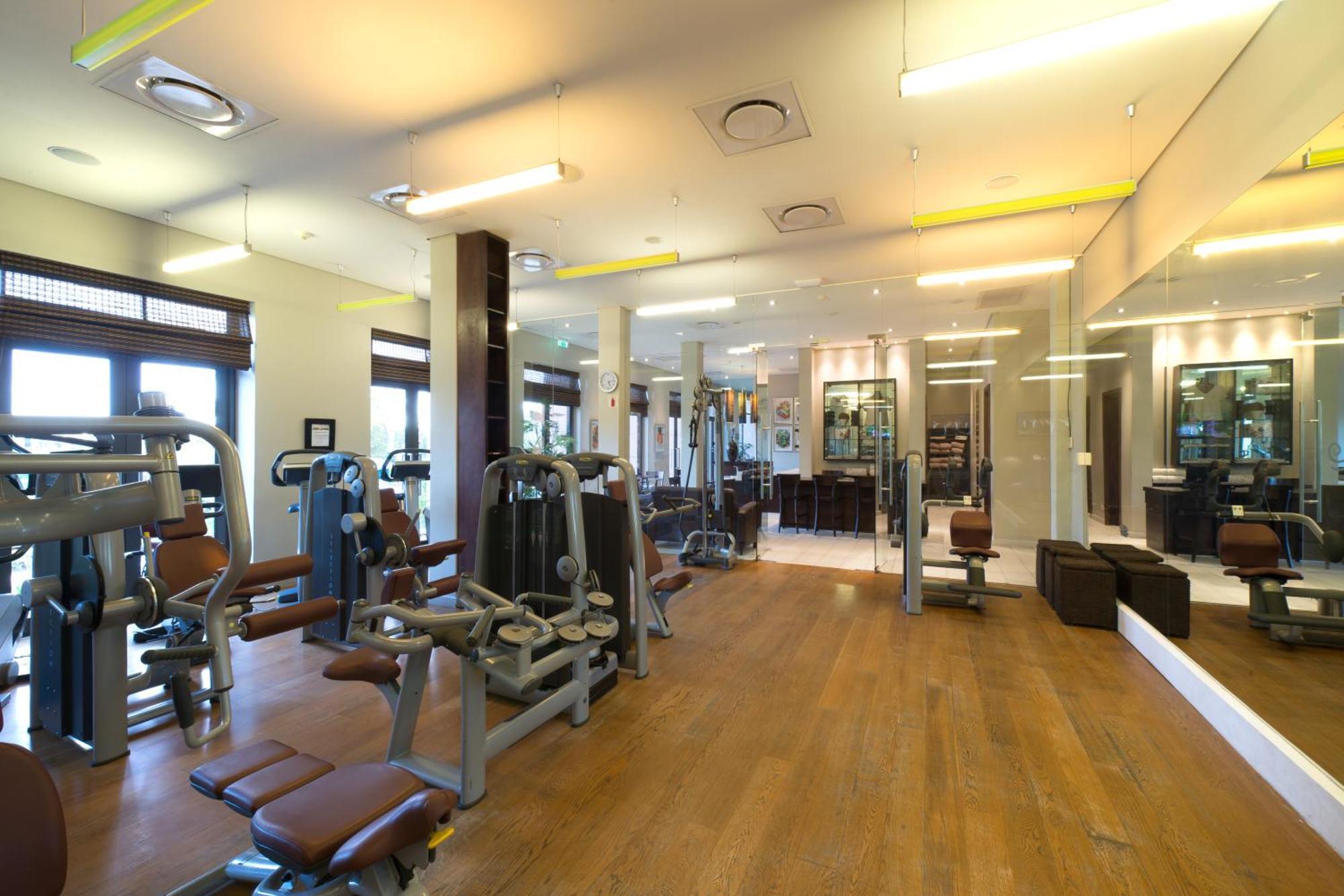 Pezula Nature Retreat Knysna Bagian luar foto The gym at the 108 Pancrasset